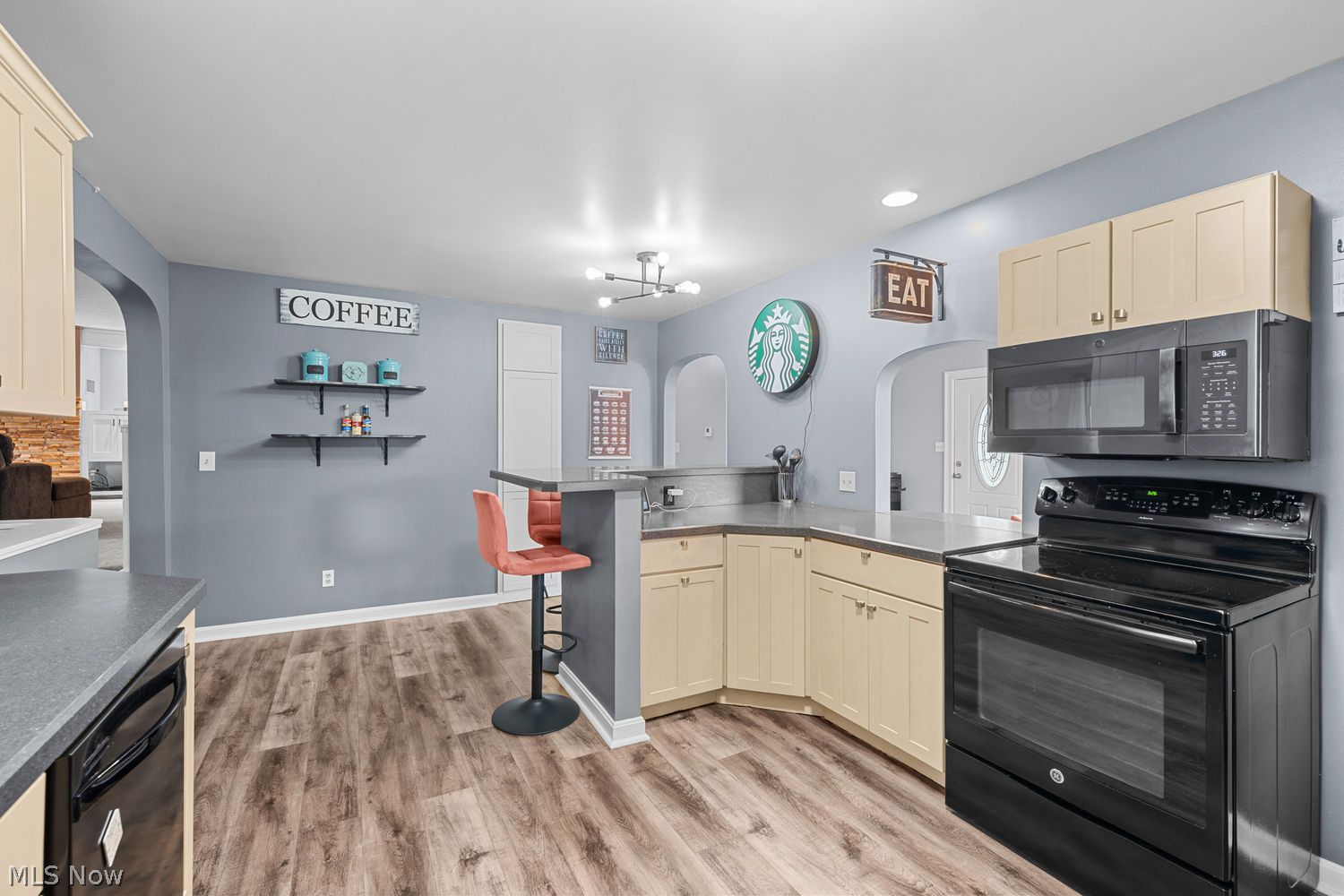 391 Park Avenue Chardon OH 44024