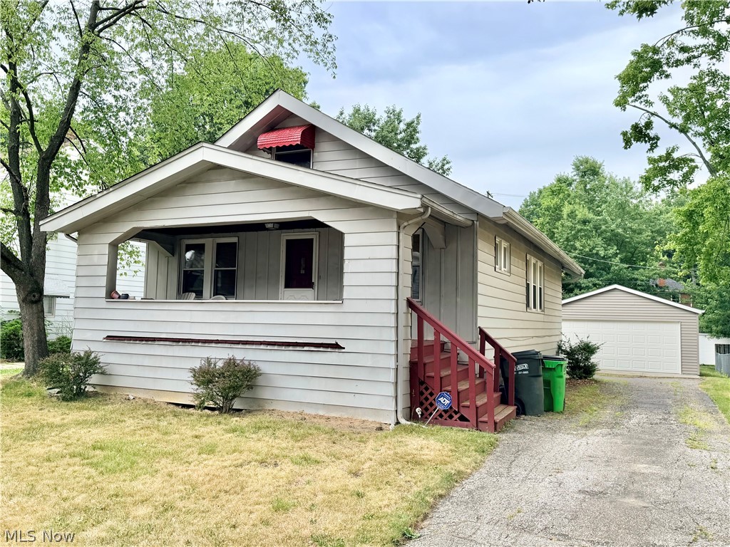 4405 Elmwood Road South Euclid OH 44121