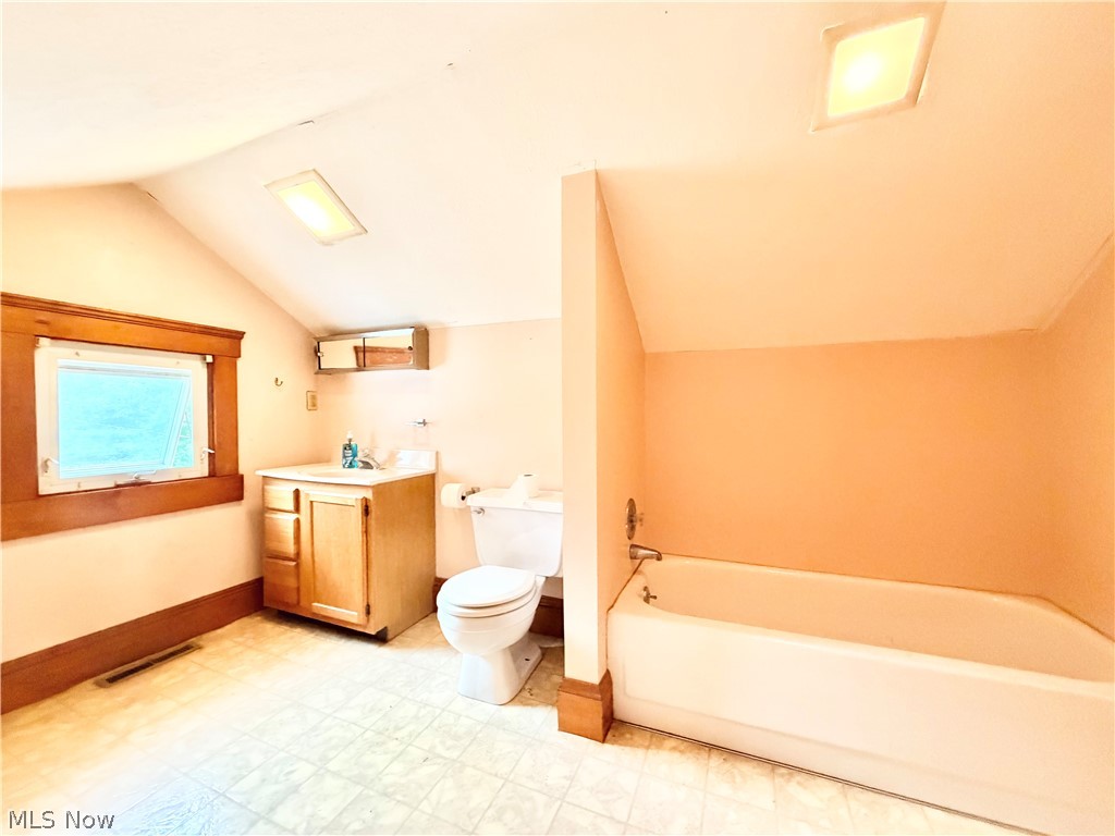 4405 Elmwood Road South Euclid OH 44121