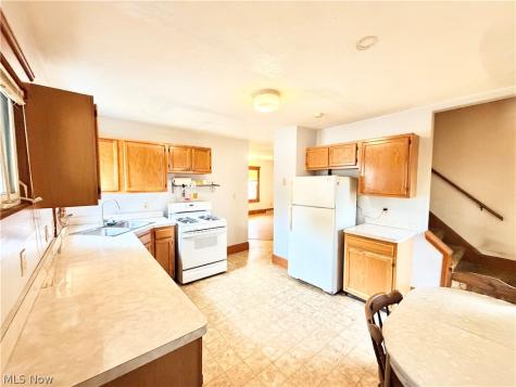 4405 Elmwood Road South Euclid OH 44121