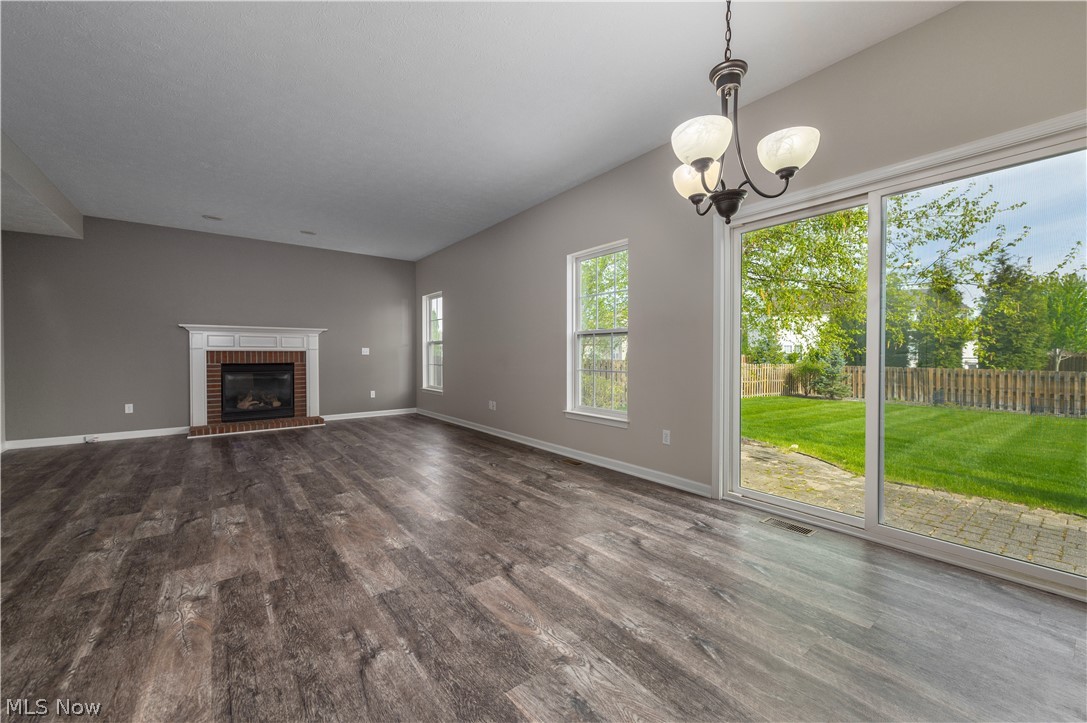 157 Stone Ridge Way Berea OH 44017