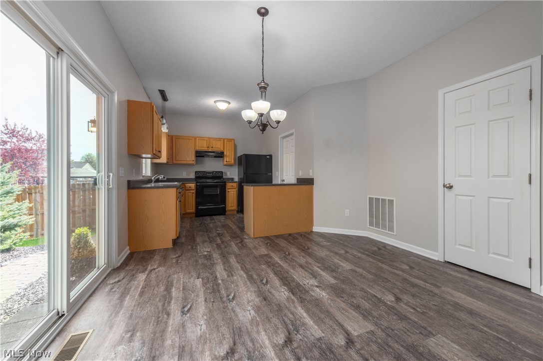157 Stone Ridge Way Berea OH 44017