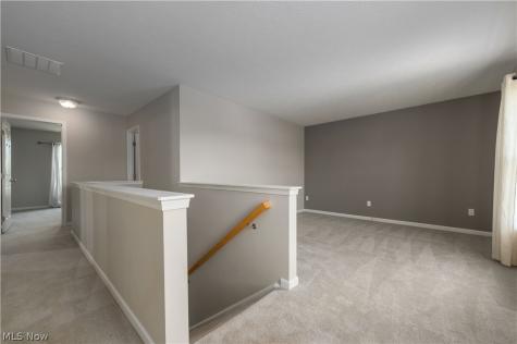 157 Stone Ridge Way Berea OH 44017
