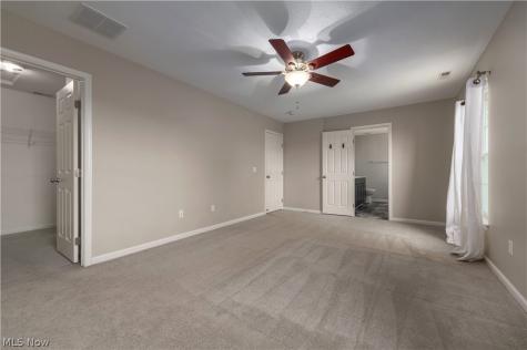 157 Stone Ridge Way Berea OH 44017