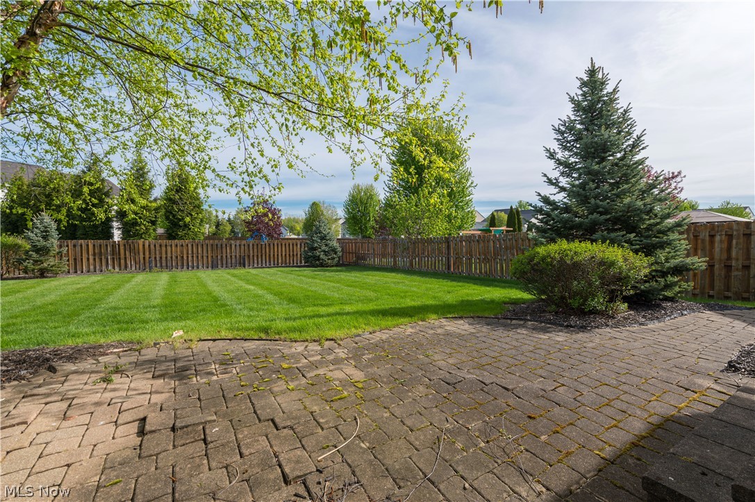 157 Stone Ridge Way Berea OH 44017