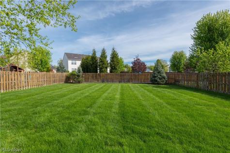 157 Stone Ridge Way Berea OH 44017