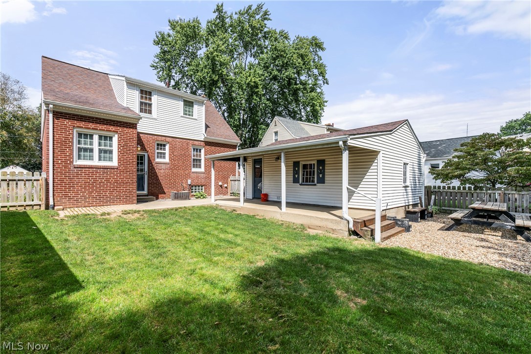 29 Davenport Avenue Akron OH 44312