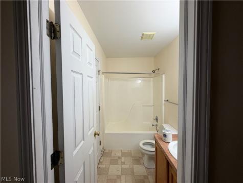 2230 E 97th Street Cleveland OH 44106