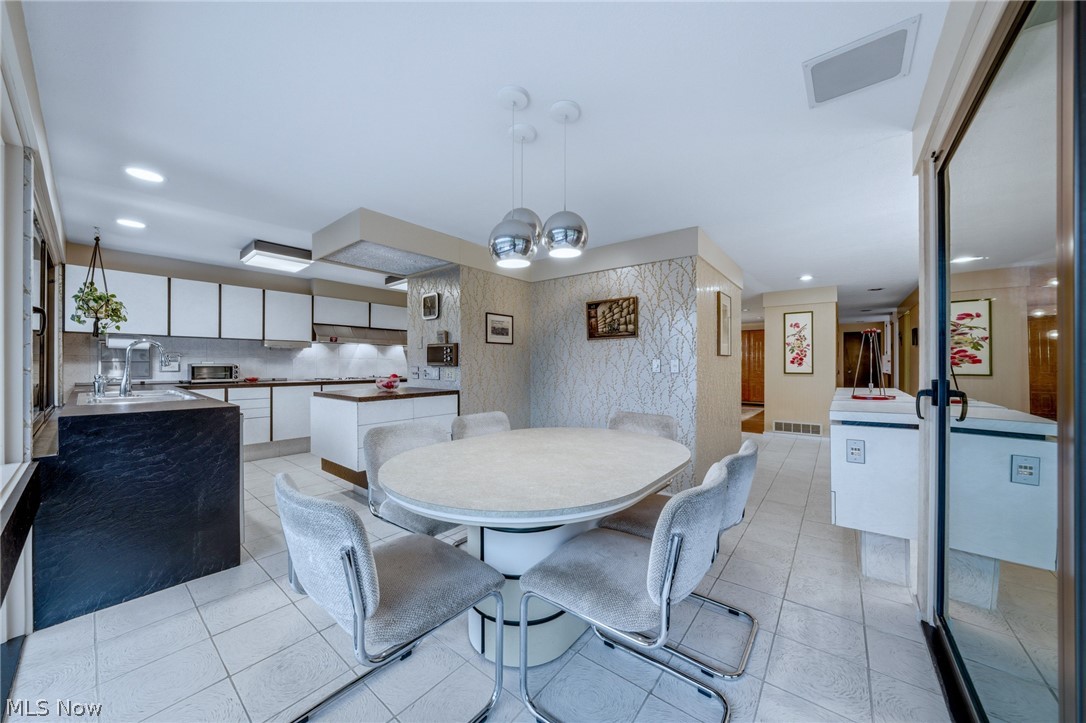 3323 Bremerton Road Pepper Pike OH 44124