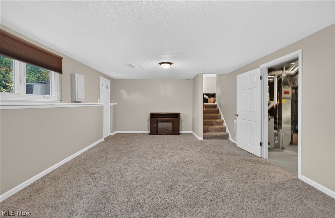 25077 Deerfield Drive North Olmsted OH 44070