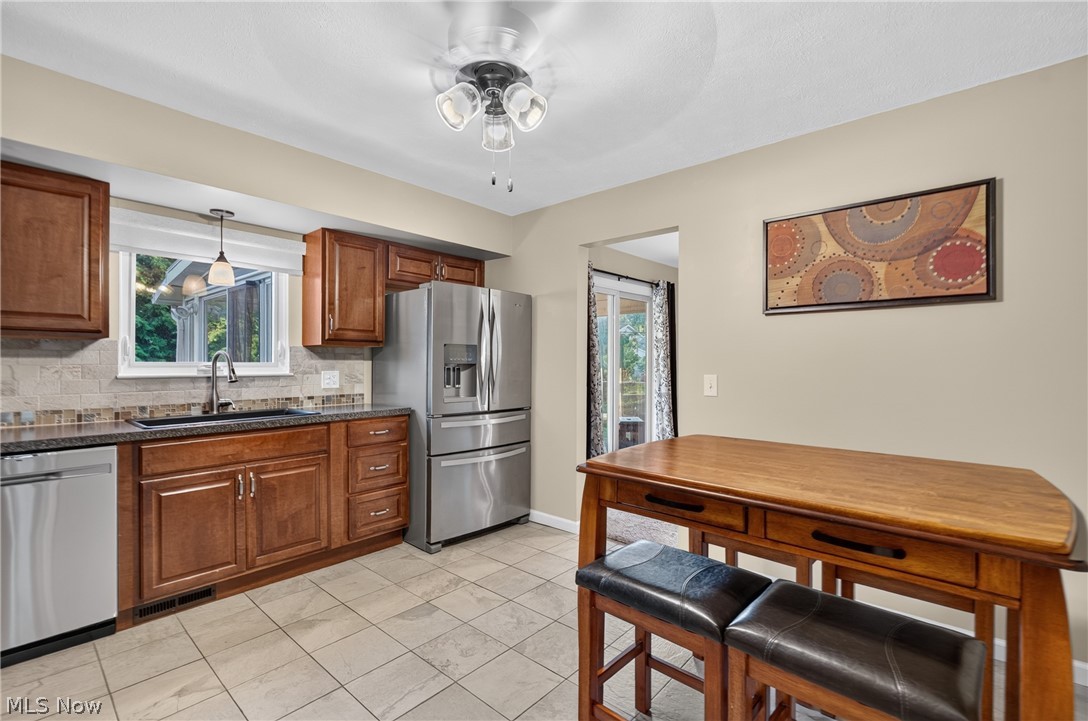 25077 Deerfield Drive North Olmsted OH 44070