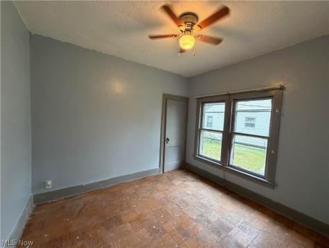 2048 Grafton Road Elyria OH 44035