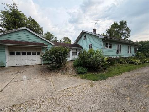 2048 Grafton Road Elyria OH 44035