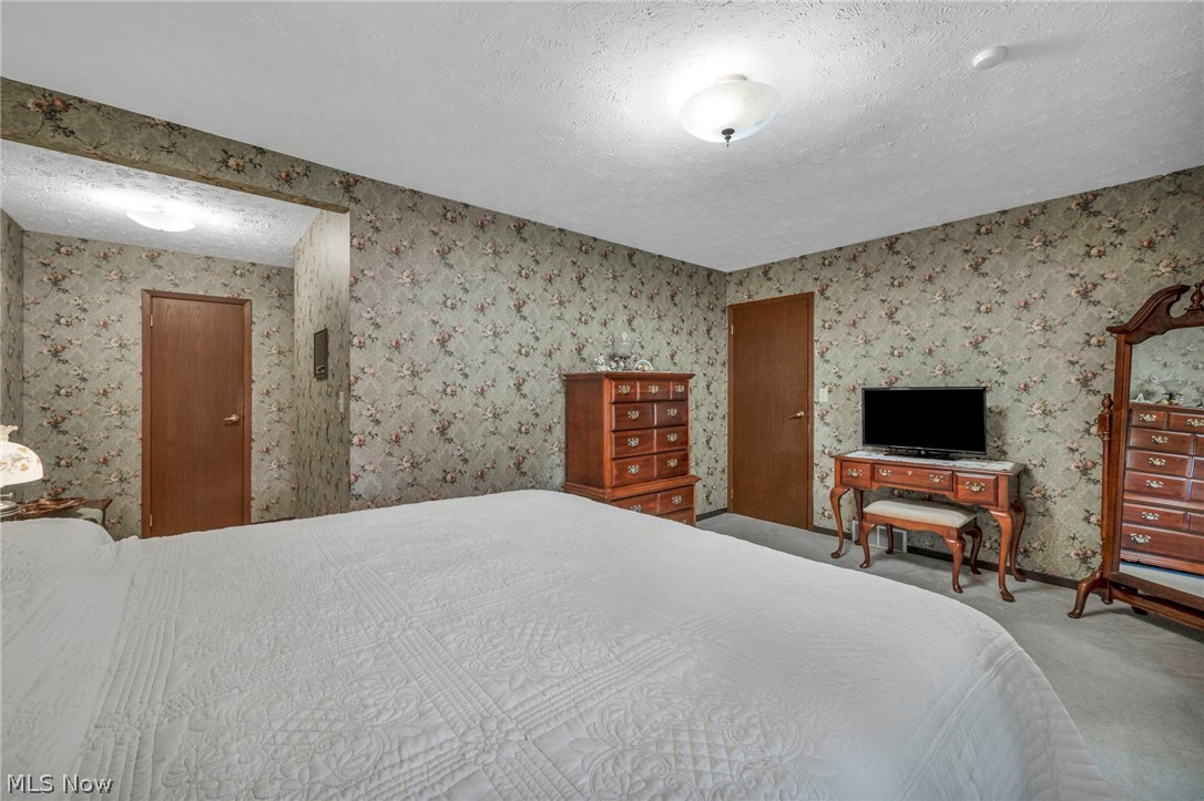 5931 Linder Circle NE Canton OH 44721