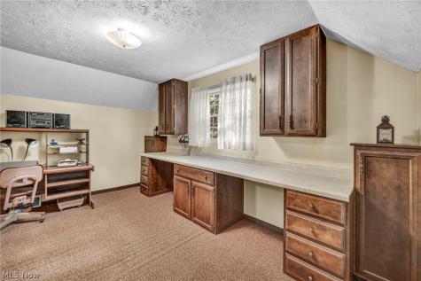 5931 Linder Circle NE Canton OH 44721