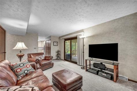 5931 Linder Circle NE Canton OH 44721