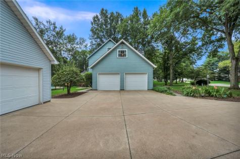 5931 Linder Circle NE Canton OH 44721
