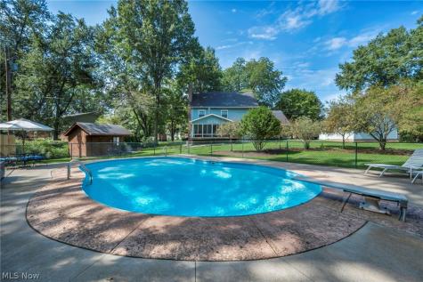 5931 Linder Circle NE Canton OH 44721