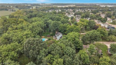 5931 Linder Circle NE Canton OH 44721