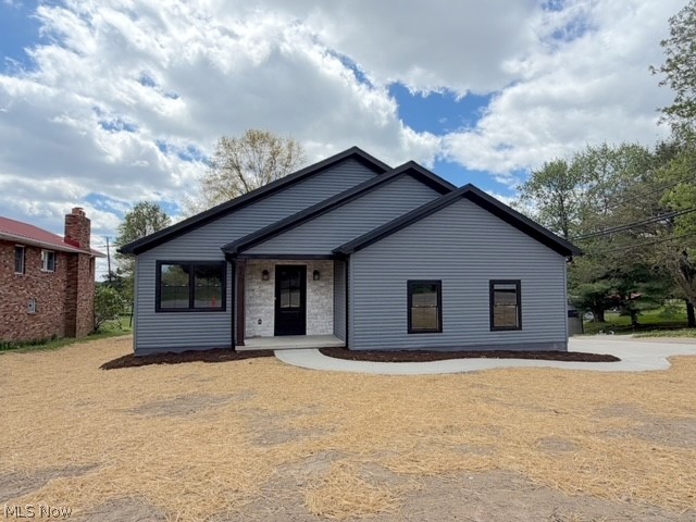 910 W Main Street Sugarcreek OH 44681