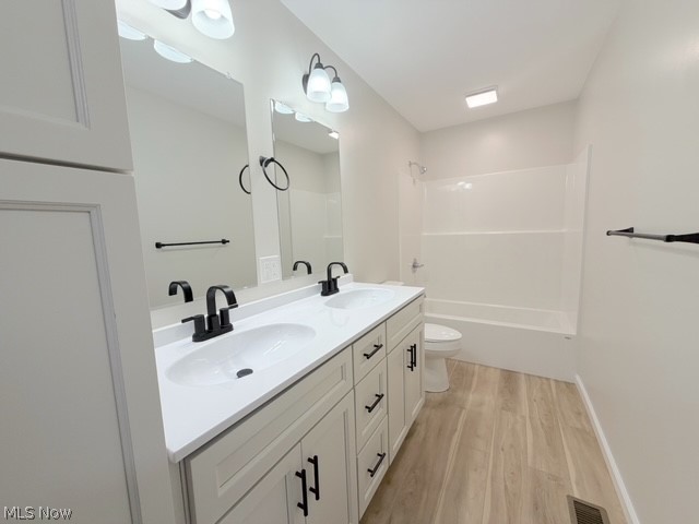 910 W Main Street Sugarcreek OH 44681