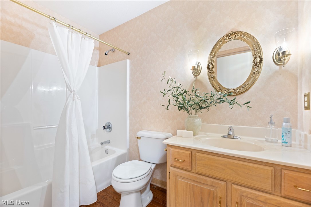 3740 Greenock Drive Green OH 44685