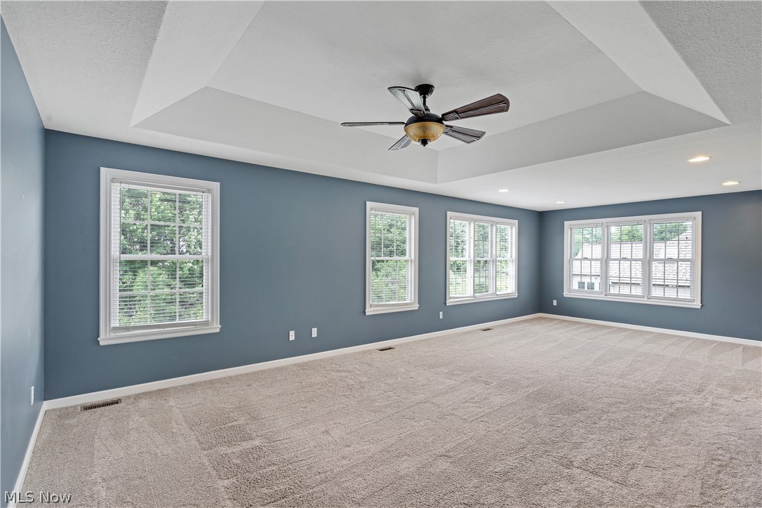 8021 Grayson Drive Canfield OH 44406