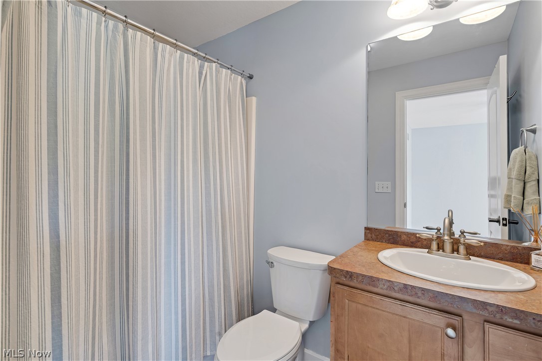 8021 Grayson Drive Canfield OH 44406