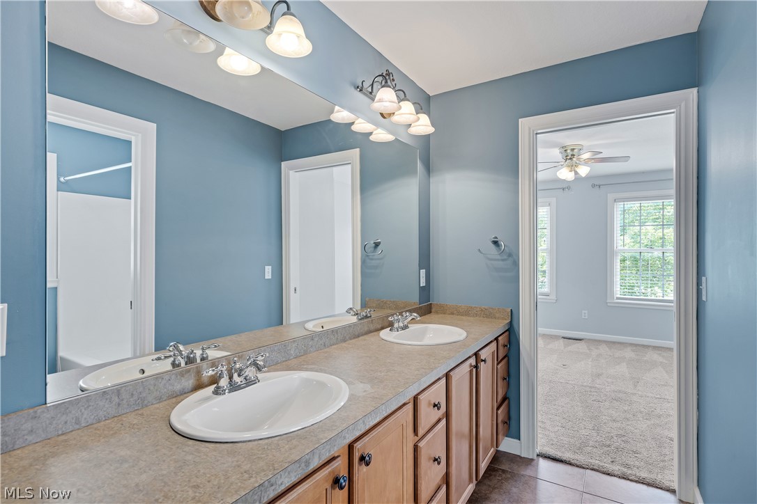 8021 Grayson Drive Canfield OH 44406