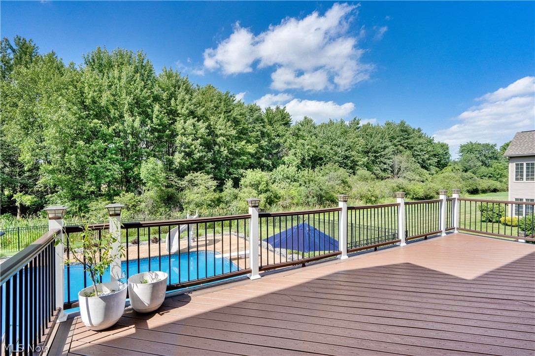8021 Grayson Drive Canfield OH 44406
