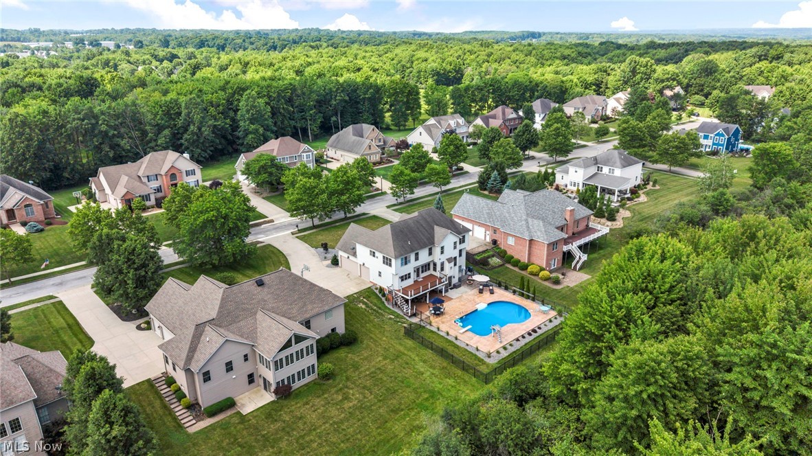 8021 Grayson Drive Canfield OH 44406
