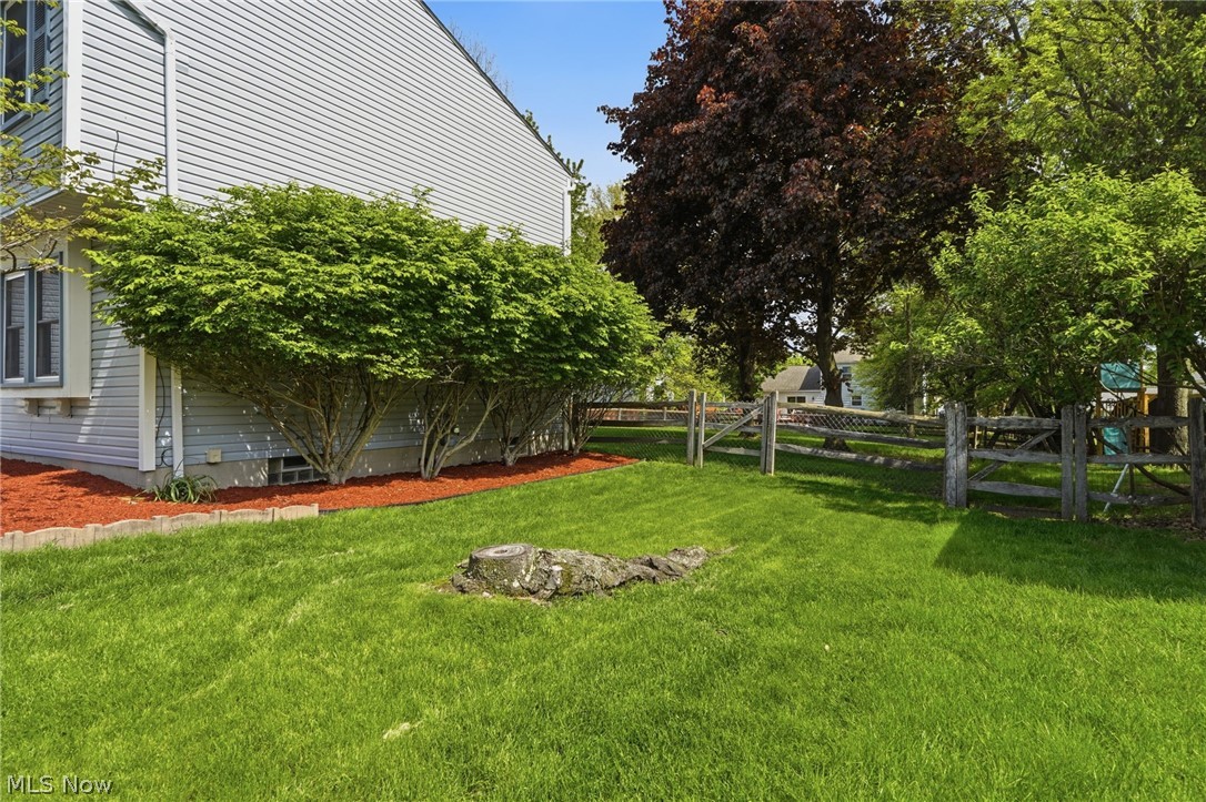 915 Old Farm Trail Medina OH 44256