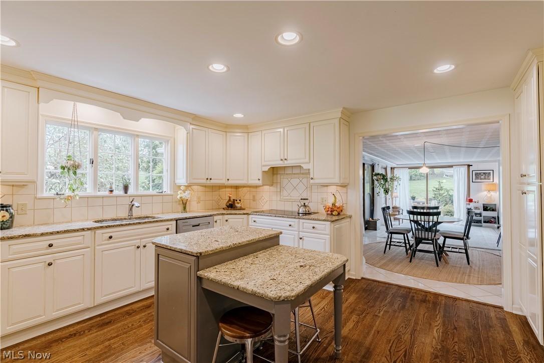 2624 Dunkeith Drive NW Canton OH 44708