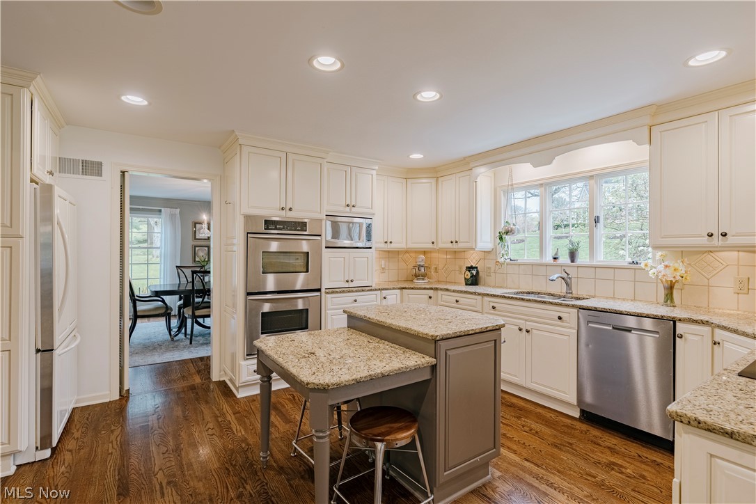 2624 Dunkeith Drive NW Canton OH 44708