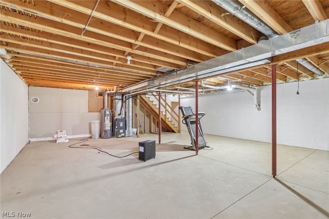 7478 Smalley Road Windham OH 44288