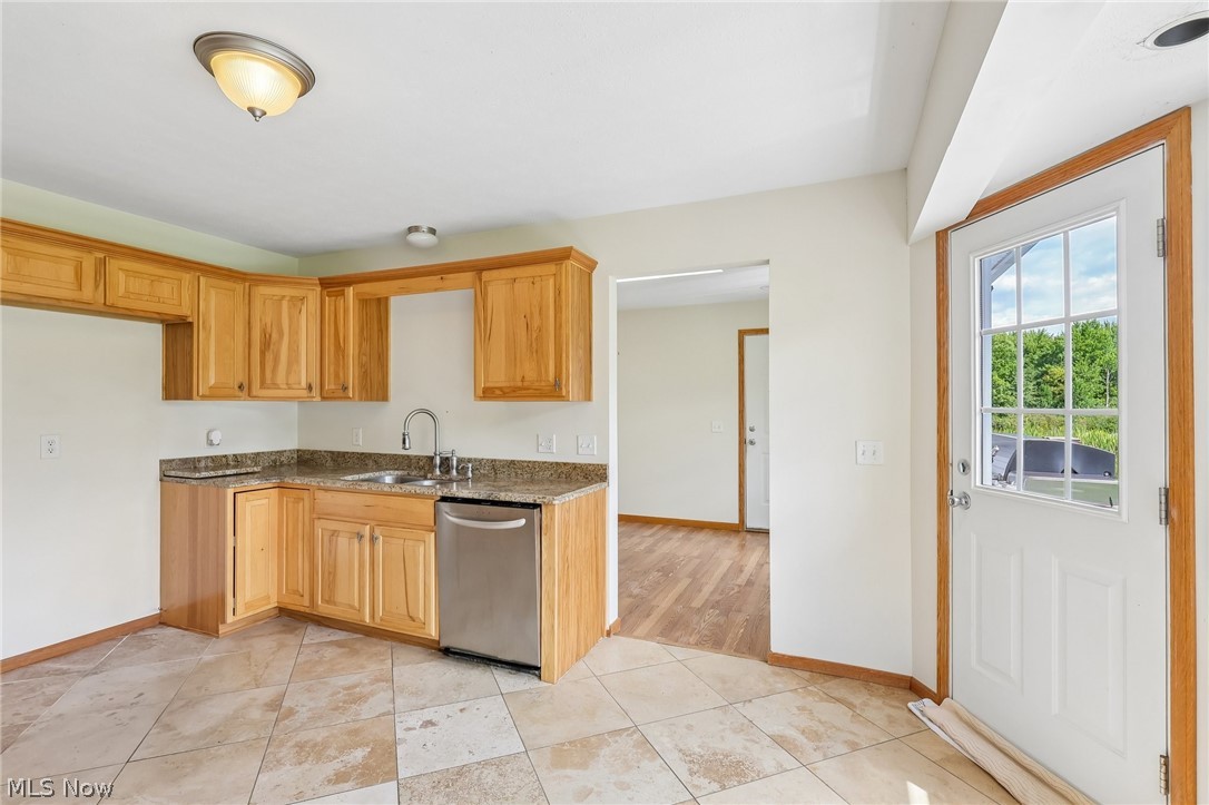 7478 Smalley Road Windham OH 44288