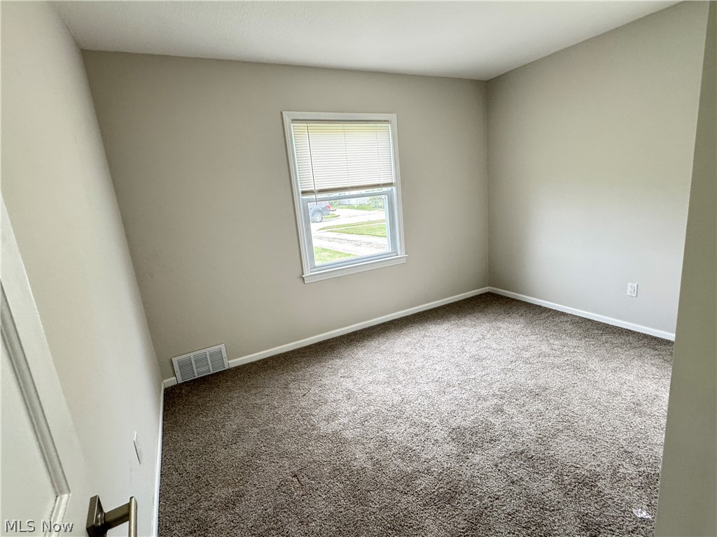 29516 Cresthaven Drive Willowick OH 44095