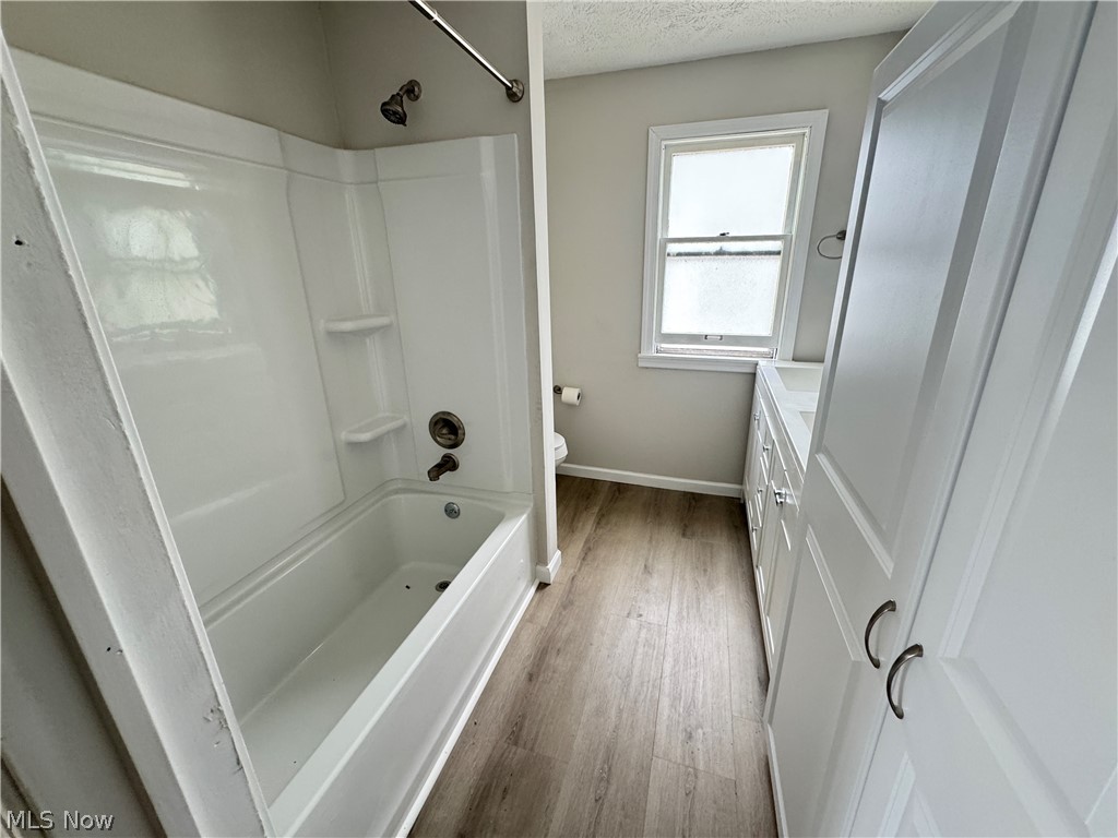 29516 Cresthaven Drive Willowick OH 44095