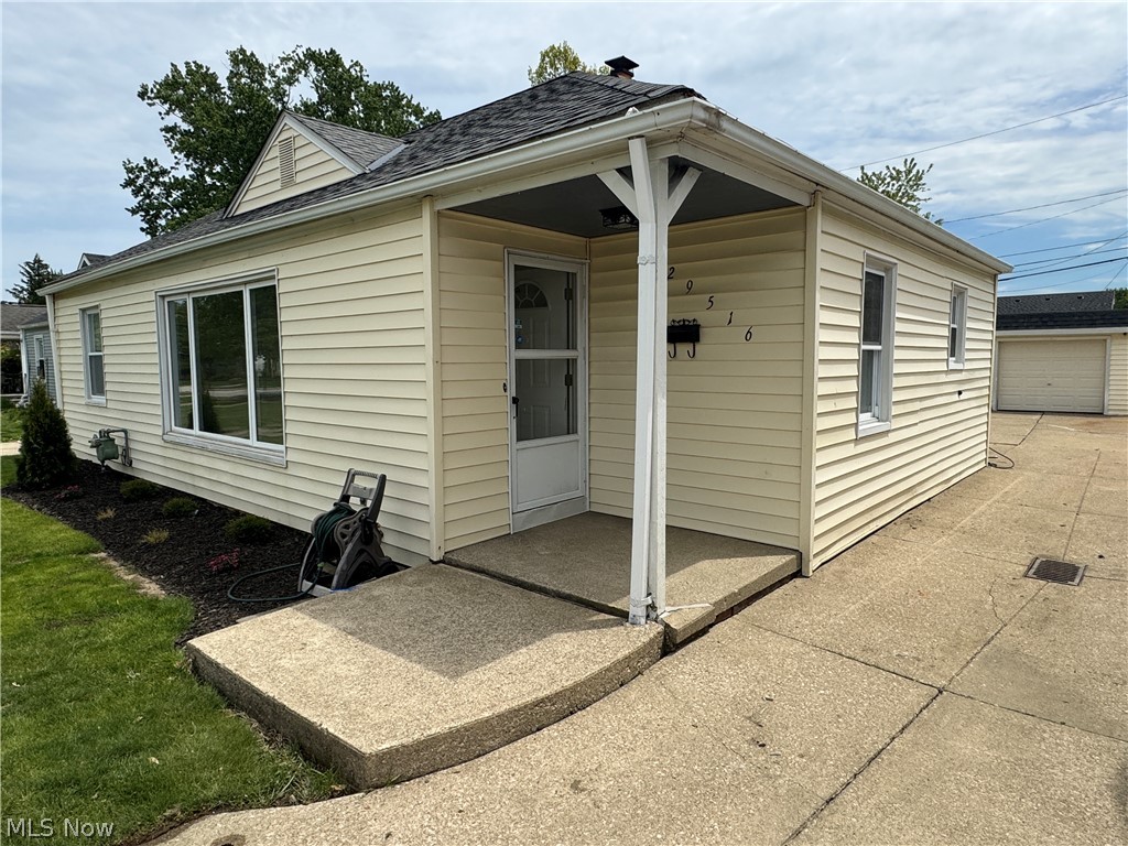 29516 Cresthaven Drive Willowick OH 44095