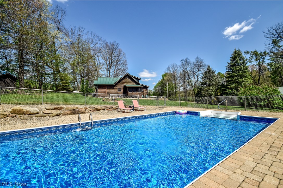 11376 Ridgeway Road Kensington OH 44427