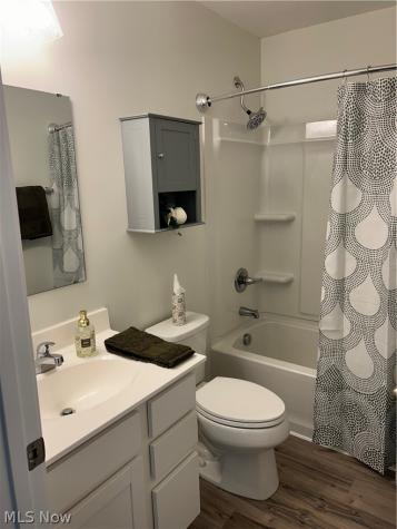 3208 Brentwood Drive Akron OH 44312