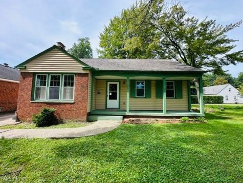 924 Chelston Avenue South Euclid OH 44121