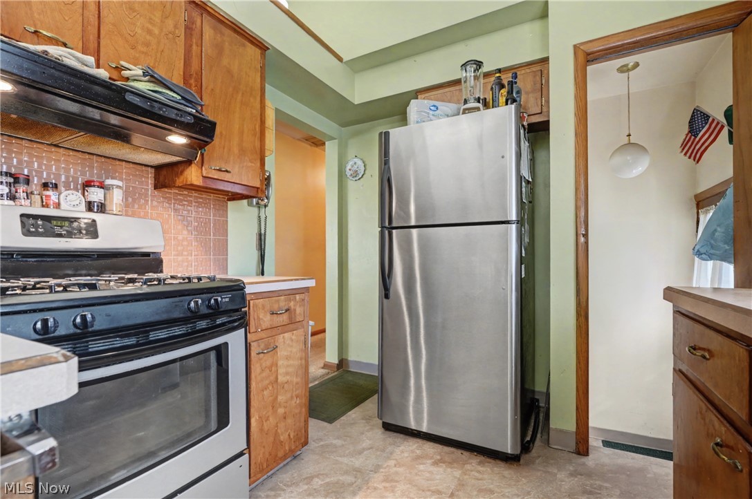 473 Leeds Street Akron OH 44305