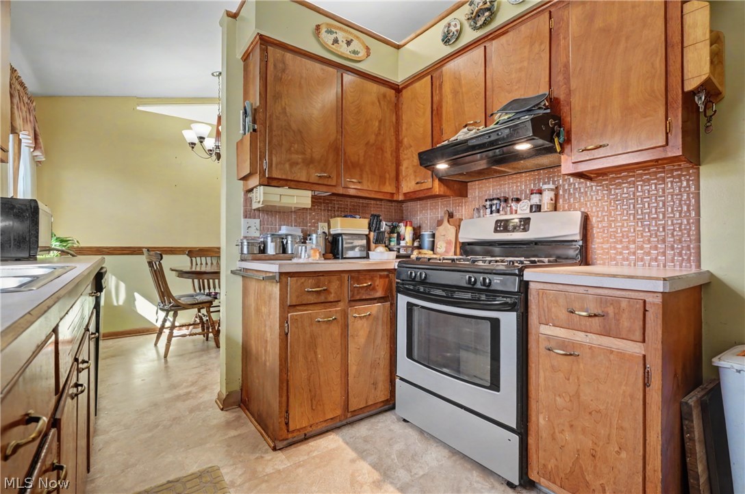 473 Leeds Street Akron OH 44305