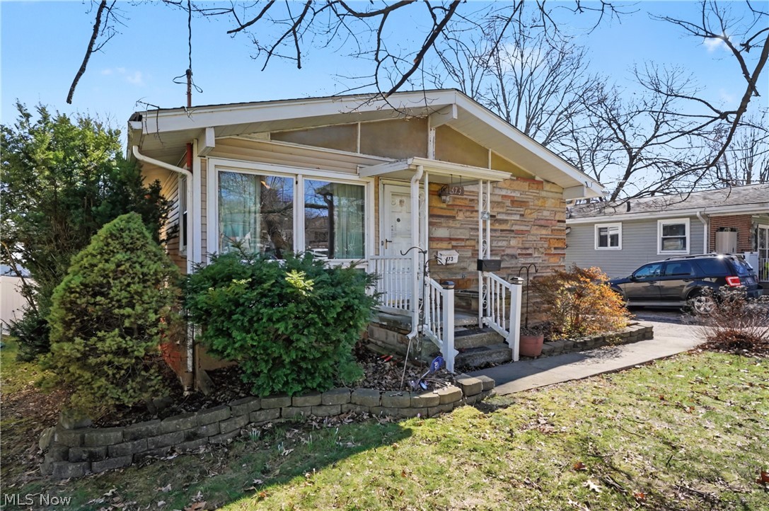 473 Leeds Street Akron OH 44305