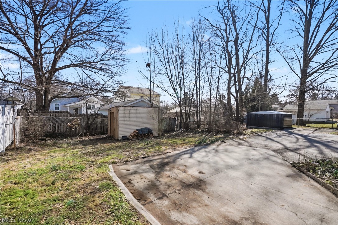 473 Leeds Street Akron OH 44305