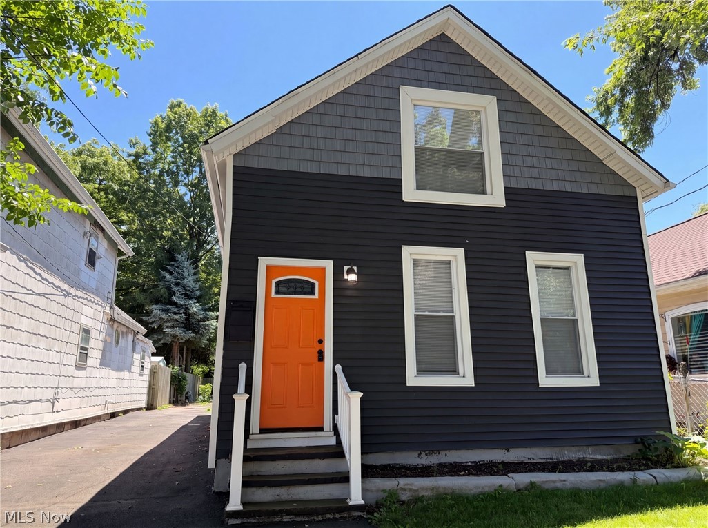 3407 Erin Avenue Cleveland OH 44113