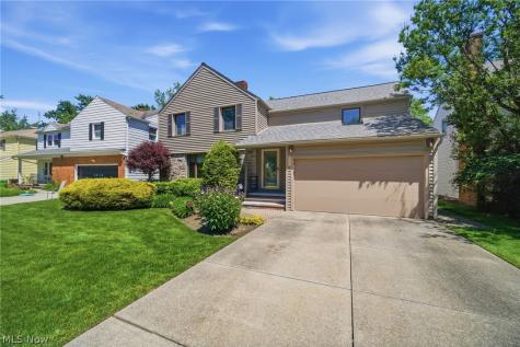 2081 Temblethurst Road Cleveland OH 44121