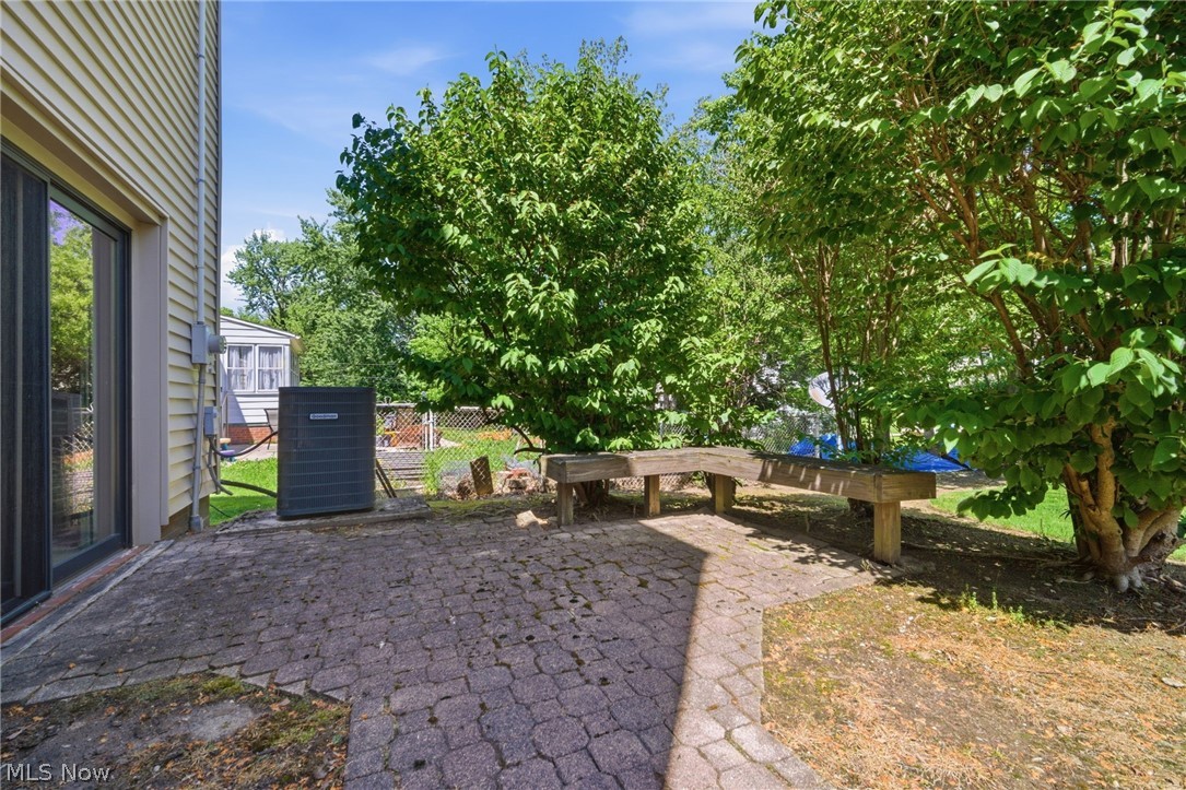 2081 Temblethurst Road Cleveland OH 44121