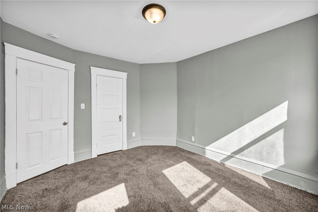 3822 Carlyle Avenue Cleveland OH 44109